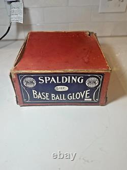 Antique Vintage Spalding Baseball Glove Box Rare Early