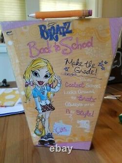 Bratz Class Back to School Cloe Doll NEW IN BOX 2006 RARE HTF MGA