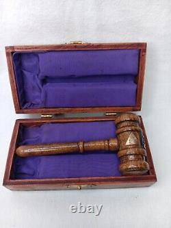 Iyob Filiae Jobs Daughters Wooden Gavel With Gold Emblems And Box Vintage Rare