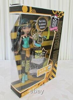 Monster High Cleo de Nile Doll New in Box Actual Doll 2010 RARE