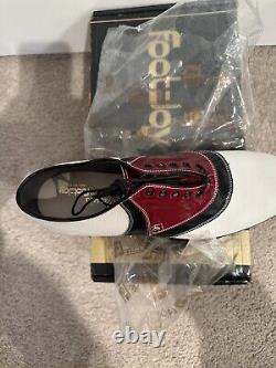 New With Box Vintage FootJoy Classic Style 57133 (9.5B) RARE! Golf
