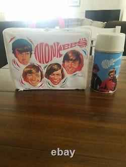 Original Rare 1967 Monkees vinyl lunch box Vintage good cond. With thermos