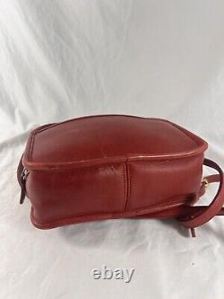 RARE 1996 VINTAGE COACH Lunch Box Zip Red Leather Crossbody Shoulder H6C-9991