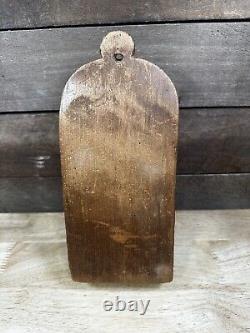 RARE Antique Wooden Prisoner Of War Chip Carved Valubles Box Tramp Art
