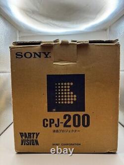 RARE Vintage Sony CPJ-200 projector With Original Box And Cover