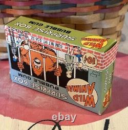 RARE! Vintage Topps WILD ANIMAL Surprise Box with Bubble Gum & Toy- Wally Wood Art