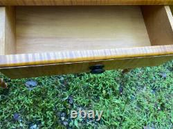 Rare Eldred Wheeler solid tiger maple corner table w drawer strong allover tiger