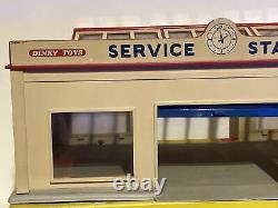 Rare Vintage Dinky Toys Near Mint with Box Service Station Building 785 Complete
