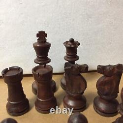Rare Vintage Lardy Chess Set. 3 5/8 king with box