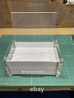 Rare Vintage Superb Quality Lucite Musical Jewelry Box