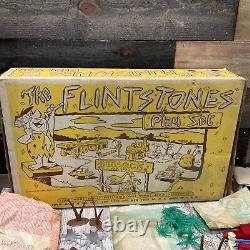 Vintage 1961 Hanna Barbera Marx Flinstones Playset Toy With Box Rare Original 4672