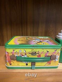 Vintage 1975 Pele Metal Lunch Box/ w Thermos King-Seeley, RARE