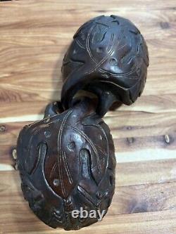 Vintage Handmade Rare Wood Heart Shaped Witchy Fig leaf Insect Box