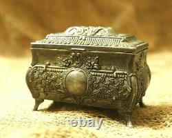 Vintage Jewelry Box, Rare Jewelry Box, Lovely Box, Metal Box Antique