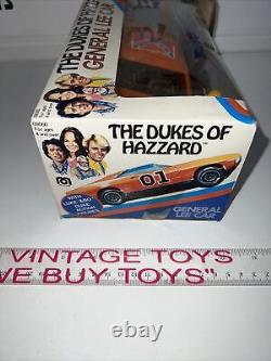 Vintage Mego Dukes of Hazzard 3/4 1981 Original box With Luke & Bo RARE