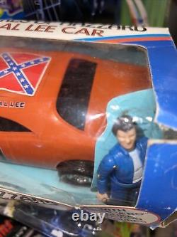 Vintage Mego Dukes of Hazzard 3/4 1981 Original box With Luke & Bo RARE