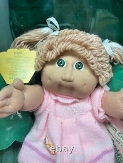 Vintage Original 1985 COLECO CABBAGE PATCH Doll #3900 NEW in Box RARE