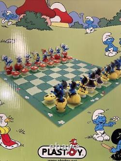 Vintage Peyo The Smurf's Smurfs 3D PVC Chess Set Plastoy New in Box Amazing Rare