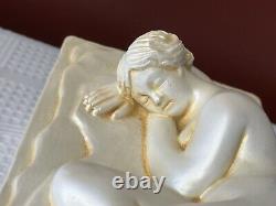 Vintage Rare House of David Trinket Box Featuring 3D Lady On The Cover, USA