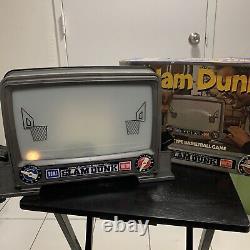 Vintage Tomy TV-TYPE Game SLAM DUNK ELECTRO BASKETBALL in Box 1976 In Box Rare