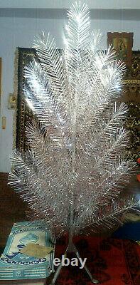 Vintage USSR artificial christmas tree. Aluminum color 47in very rare. Box! New