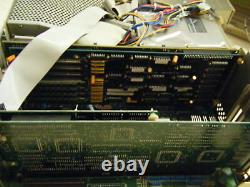 Amiga Boîte D'origine 2000 Hd Est Que Le Système IBM At 68030 Rare Vintage Commodore Hdwr