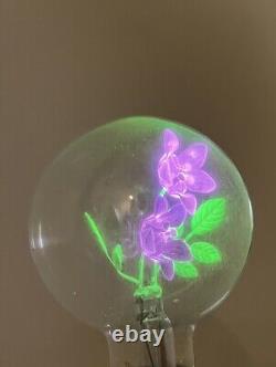 Ampoule lumineuse à fleur de lys néon de style vintage Aerolux ABCO fonctionnelle et rare avec boîte