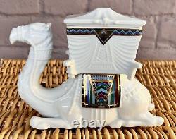 Boîte à bibelot rare en porcelaine de chameau Elizabeth Arden Trésors des Pharaons Vintage