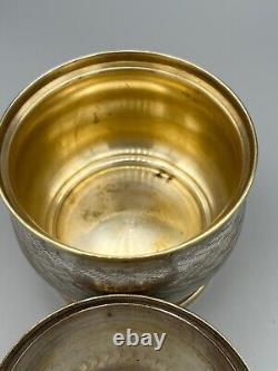 Boîte à bijoux ronde rare en argent plaqué avec bord en laiton, gravée, Lenk Autriche vintage