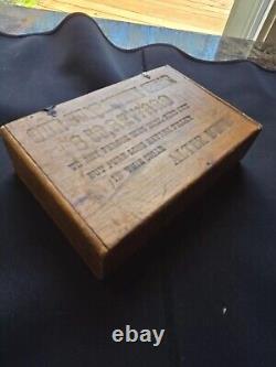 Boîte à cigares Vintage Alter Bros. Fait main, rare, unique à 50 000$.