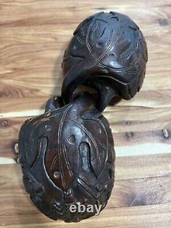 Boîte à insectes en forme de cœur en bois rare fait à la main de style vintage et mystique
