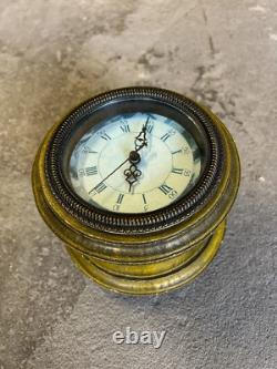 Boîte de montre avant-garde anglaise vintage très rare faite à la main des années 90 et 80