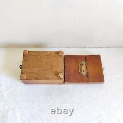 Boîte de rasage en bois faite à la main des années 1920 avec miroir, rare et décorative W194