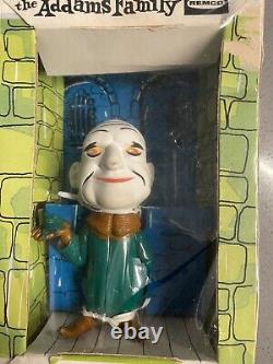 Figurine Vintage 1964 Oncle Fester Remco de la Famille Addams dans sa boîte RARE SCELLÉE en français