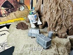 Jouet d'action rare Vintage Star Wars Dagobah avec boîte en mousse originale COMPLÈTE