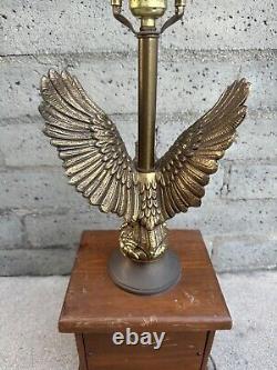 Lampe de table en aigle en laiton/bronze du milieu du siècle moderne MCM vintage dans une boîte en bois RARE