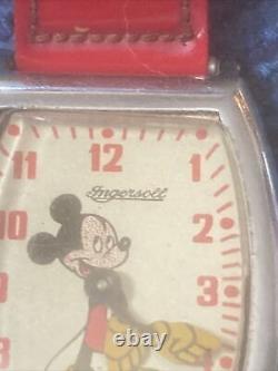 Montre vintage Ingersoll Mickey Mouse en marche et boîte RARE