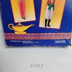 Poupée Aladdin Bootleg Vintage dans sa boîte Figure de la princesse EXTREMEMENT RARE