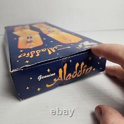 Poupée Aladdin Bootleg Vintage dans sa boîte Figure de la princesse EXTREMEMENT RARE