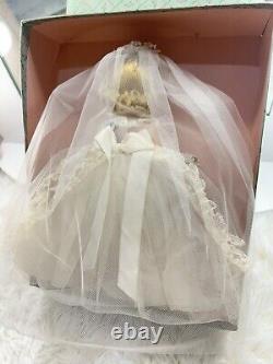 Poupée Cissette Vintage Madame Alexander haute couleur dans sa boîte 755 Rare Mariée Mariage
