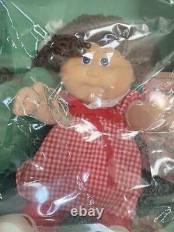 Rare 1984 Old Vintage Cabbage Patch Doll Missie Betsy Boîte Non Ouverte