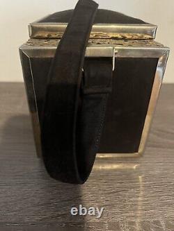 Rare Sac à main en tissu noir vintage tyrolien avec boîte en métal filigrané - années 1950