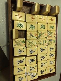 Rare Vintage Antique Chinois Mahjong Jeu Ensemble Dans Boîte Cas Bone & Bamboo