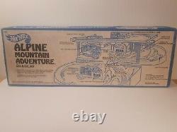 Rare Vintage Hot Wheels Sto & Go Alpine Mountain Adventure Playset En Boîte Scellée