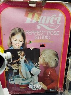 Rare Vintage Kenner Darci Cover Girl Doll Perfect Pose Studio Avec Boîte