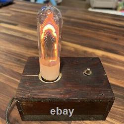 Rare Vintage Sacré-cœur Jésus Figural Ampoule Light Box Fixation Aerolux Neon Glow