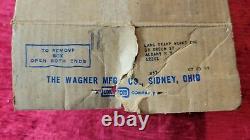 Rare Vintage Wagner Ware MID Century Model 1830 Black Metal Mailbox Nouveaut En Box