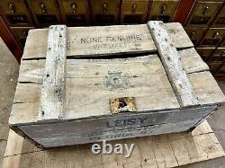 Rare Vtg Antique LEISY BREWING CO PEORIA, ILLINOIS WOOD CRATE Box	<br/>	
 <br/>
		Rare Vtg Antique LEISY BREWING CO PEORIA, ILLINOIS WOOD CRATE Box