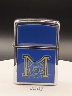 Rare Zippo vintage de l'Université du Michigan U Of M NCAA 1981 non utilisé & boîte.