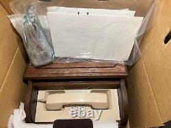 Téléphone tactile à tonalité authentique Vintage Bell Stowaway avec boîte Rare Nouveau